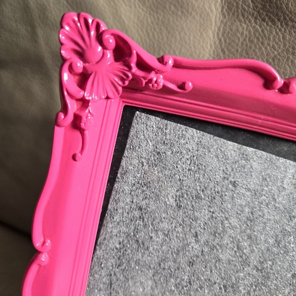 HOT Bright PINK 6.5x6” Photo Picture Frame by Umbra Ornate Girly Barbie Bright - Picture 2 of 11